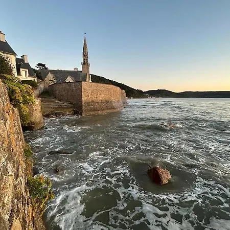 Ancien Baie *